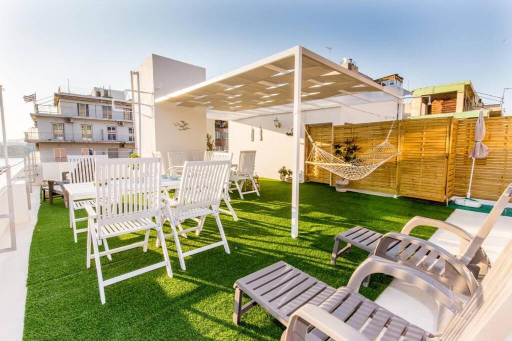 Neoclassical Apartment With 2 Bedrooms In Πειραιάς Εξωτερικό φωτογραφία